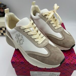 Women’s Tory Burch good luck trainer sneakers size 9
